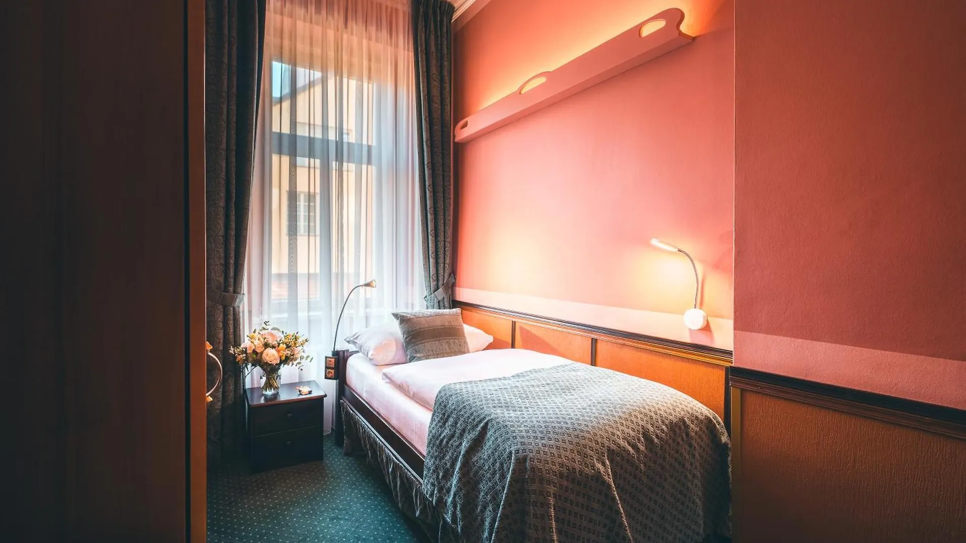 Hotel Hastal Prague Old Town