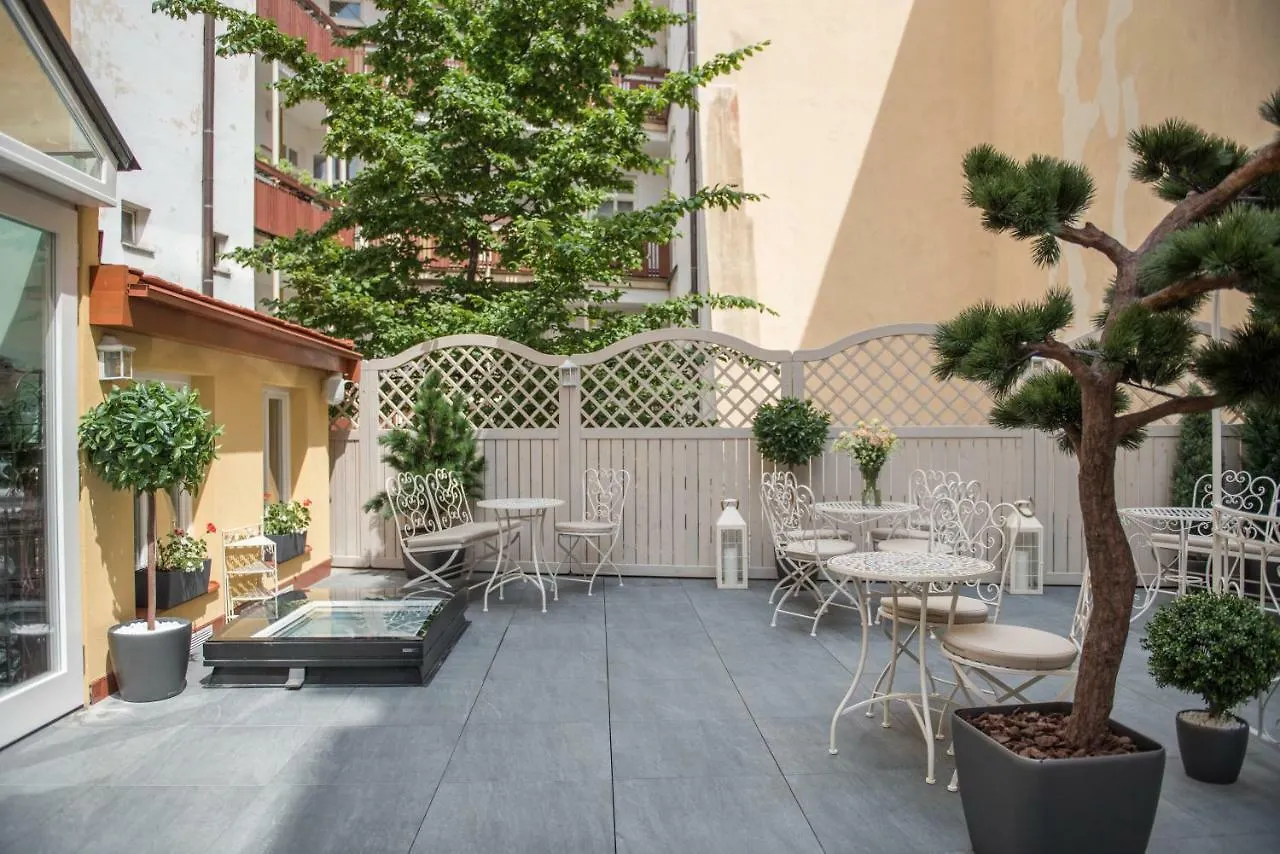 Hotel Hastal Prague Old Town